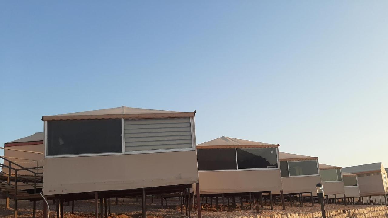 The Rock Camp Petra Hotel Wadi Musa Luaran gambar