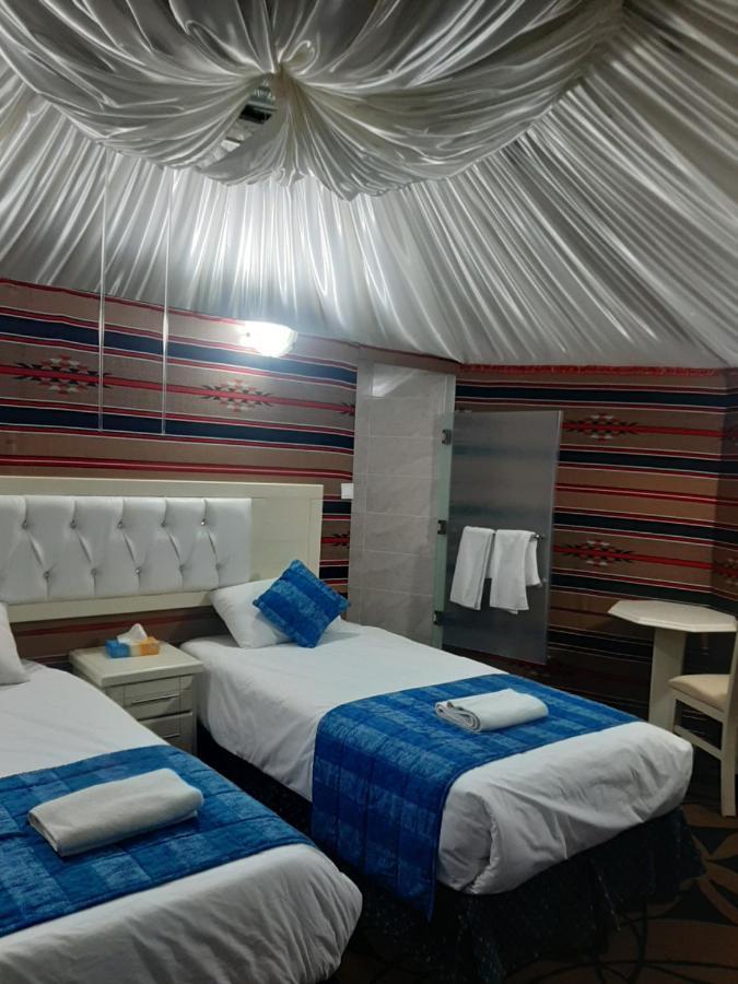 The Rock Camp Petra Hotel Wadi Musa Luaran gambar